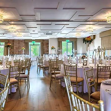 The Village Hotel, Bar And Restaurant Hotel
