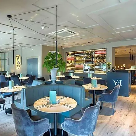 Hotel The Village Hotel, Bar And Restaurant Bettystown