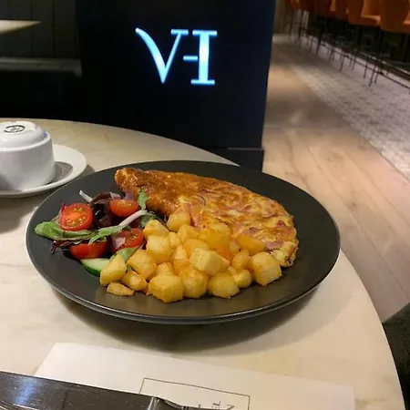 The Village Hotel, Bar And Restaurant Bettystown