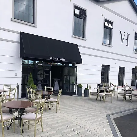 호텔 The Village Hotel, Bar And Restaurant