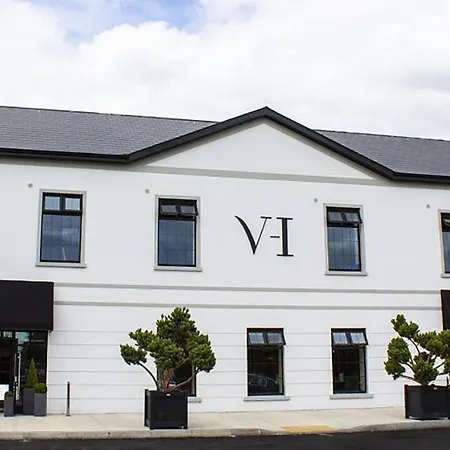 Hotel The Village Hotel, Bar And Restaurant Bettystown